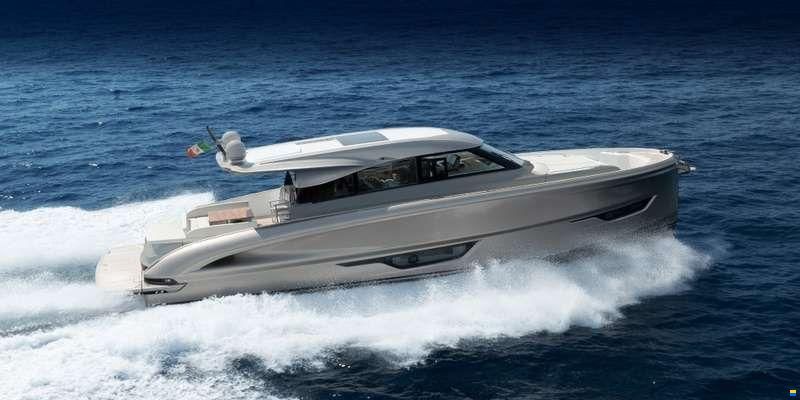 Solaris Power 52 COUP&Eacute;