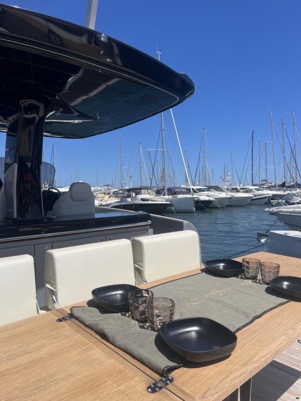 Solaris Power 44 Open