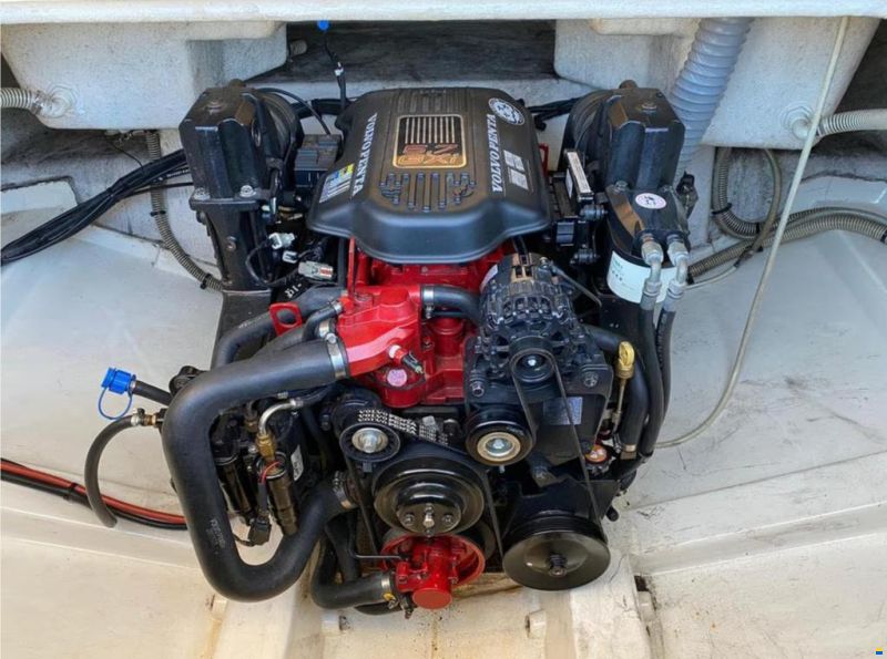 Jeanneau Runabout 755