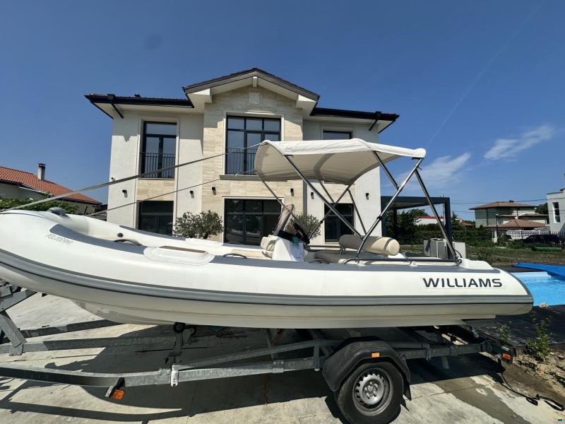 Williams SportJet 520