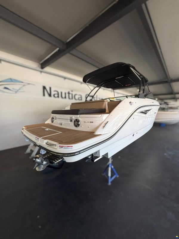 Sea Ray 250 SLX