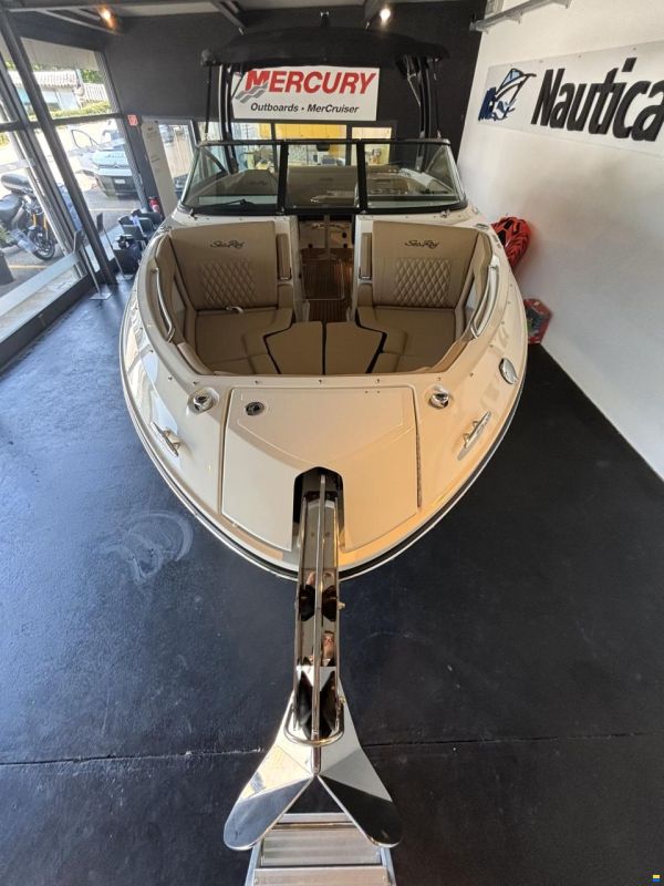 Sea Ray 250 SLX