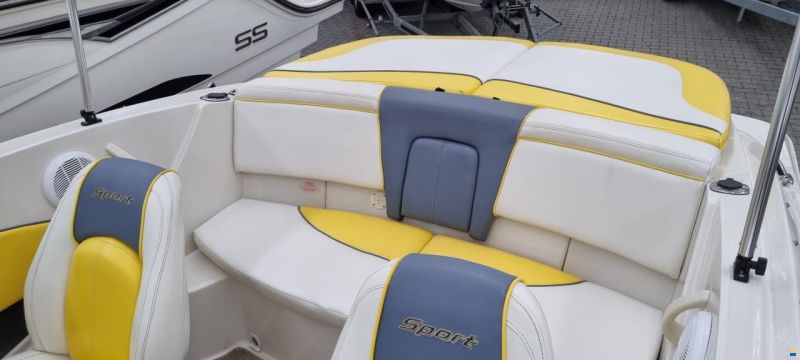 Sea Ray Sport Boat 195 Sport