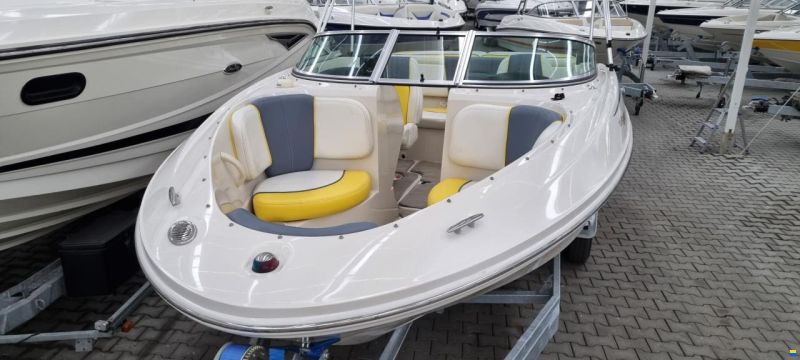 Sea Ray Sport Boat 195 Sport