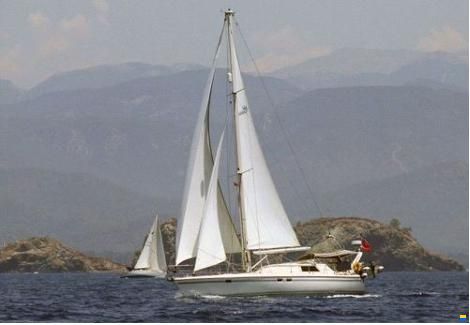 Moody Eclipse 43