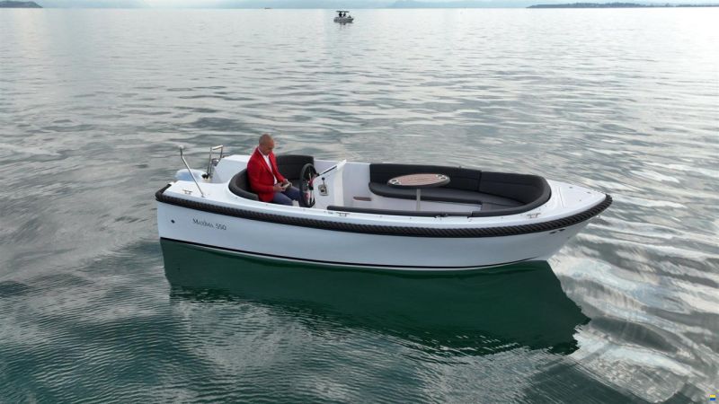 Maxima 550