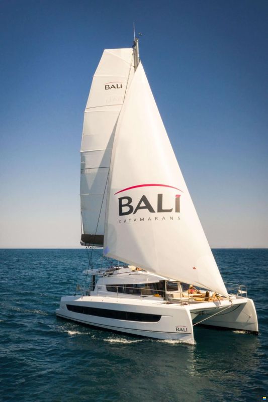 Bali Catamarans 4.2