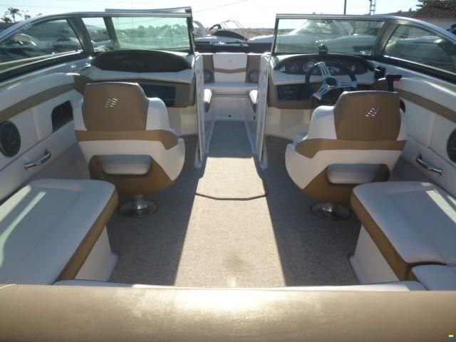 Four Winns MU H230