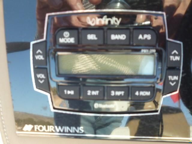 Four Winns MU H230