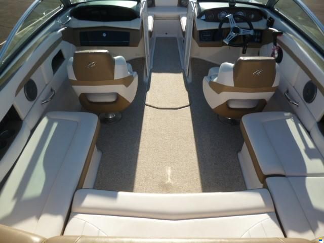 Four Winns MU H230