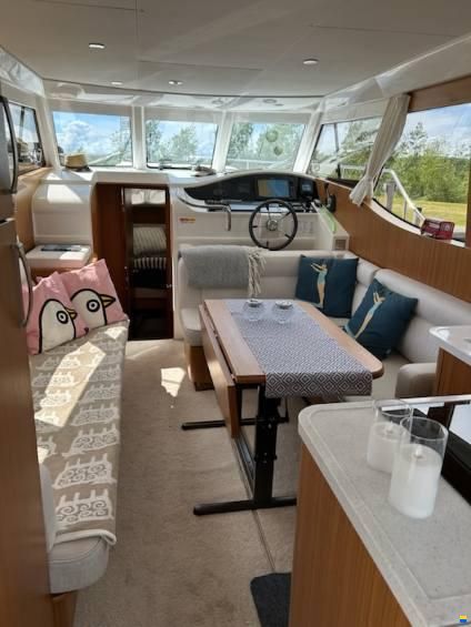 Greenline 33 Hybrid