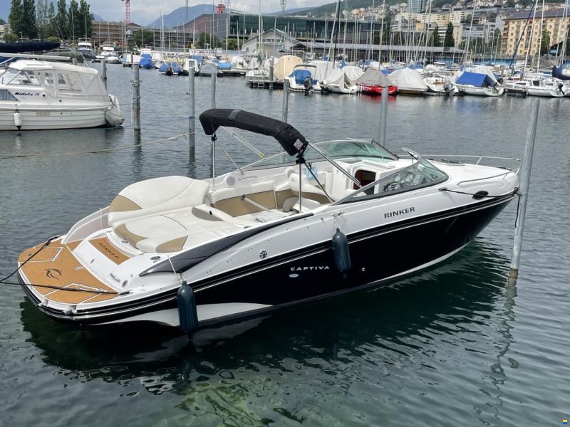 Rinker Captiva 246