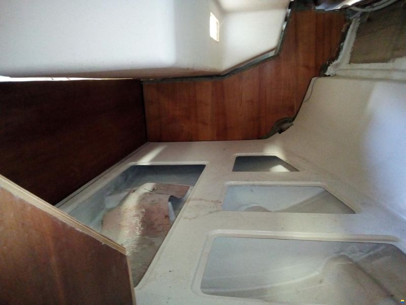 Blu Phoenix Barca a vela Hurricane 315 Sport NUOVA