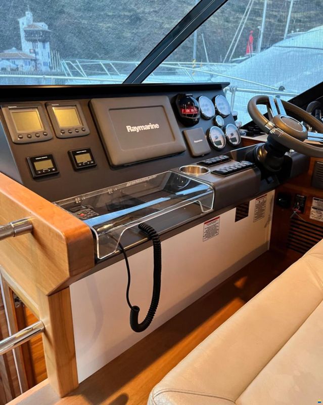 Sealine F450