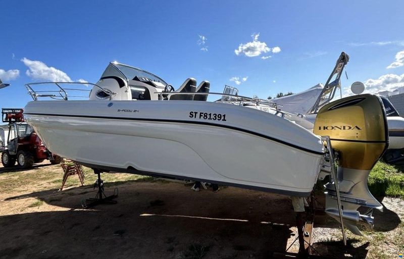 Ranieri Shadow 24