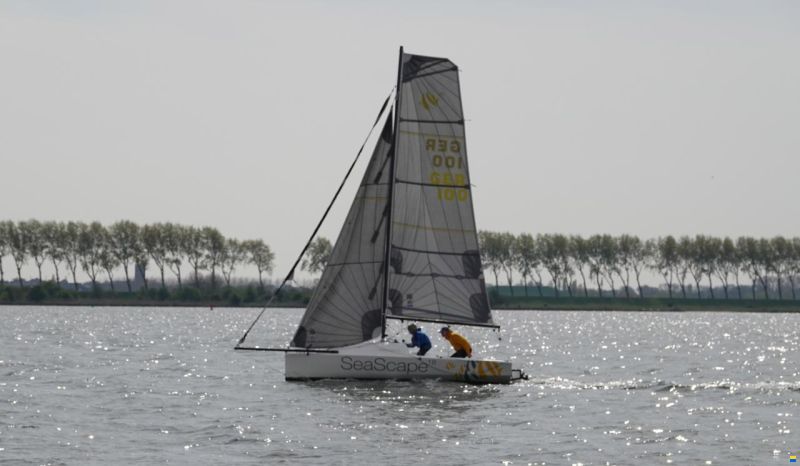 Beneteau Seascape 18 / First 18 SE