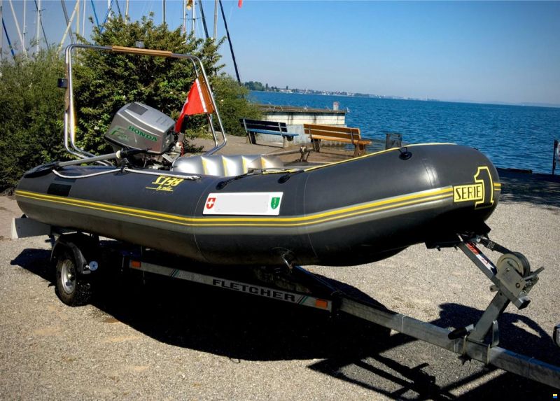 Zodiac S138