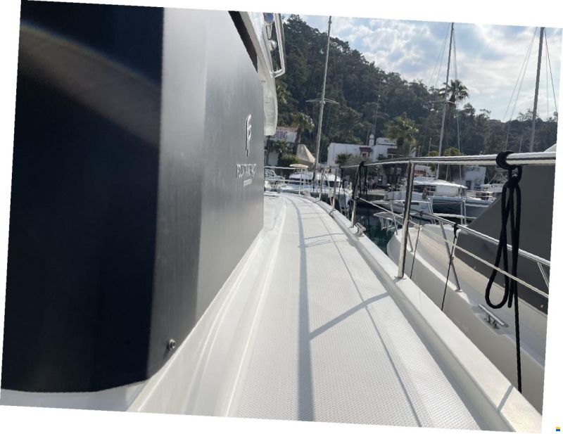 Fountaine Pajot MY5