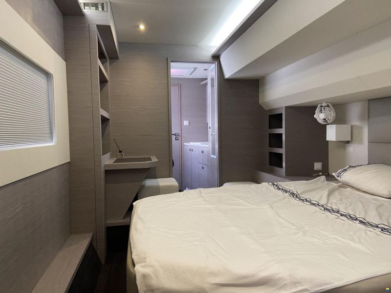 Fountaine Pajot MY5