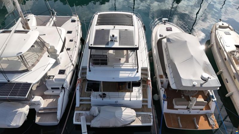 Fountaine Pajot MY5