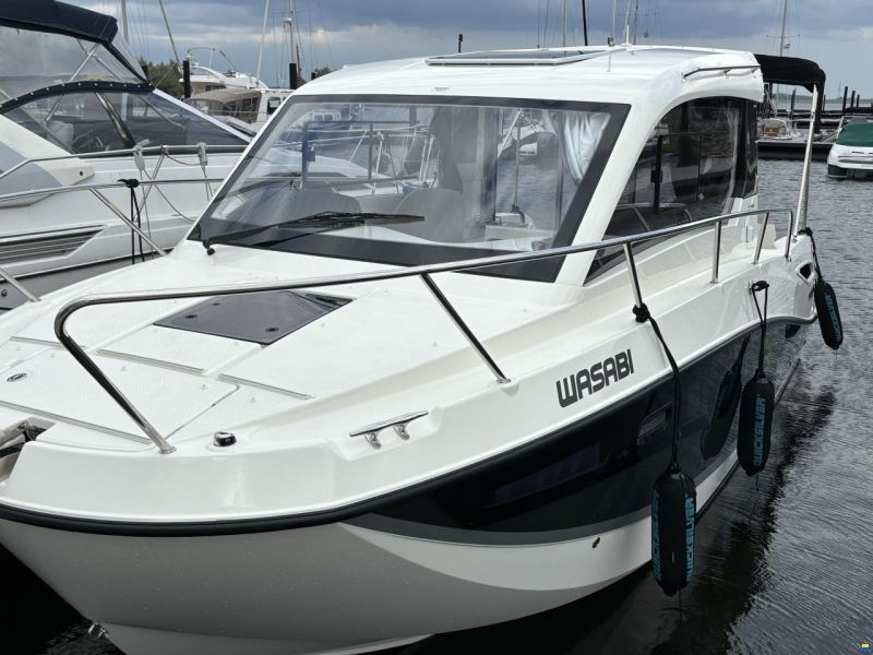 Quicksilver 755 Weekend