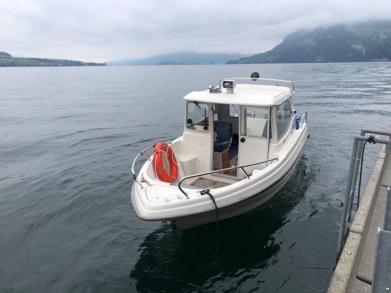 Bella 571 Cabin