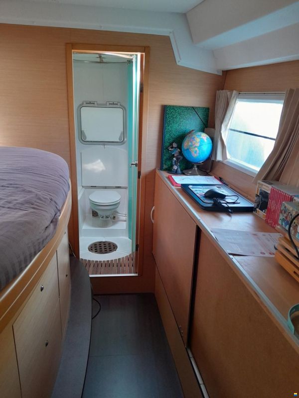 Lagoon 500