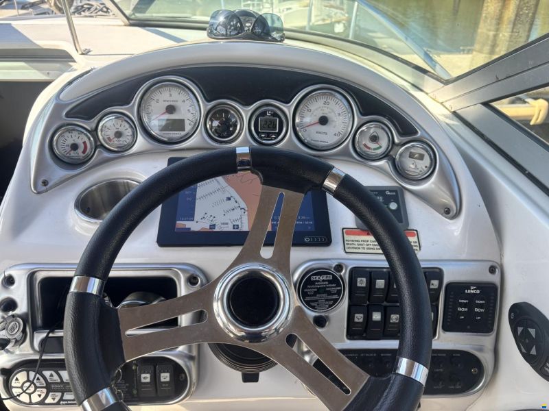 Crownline 270 CR