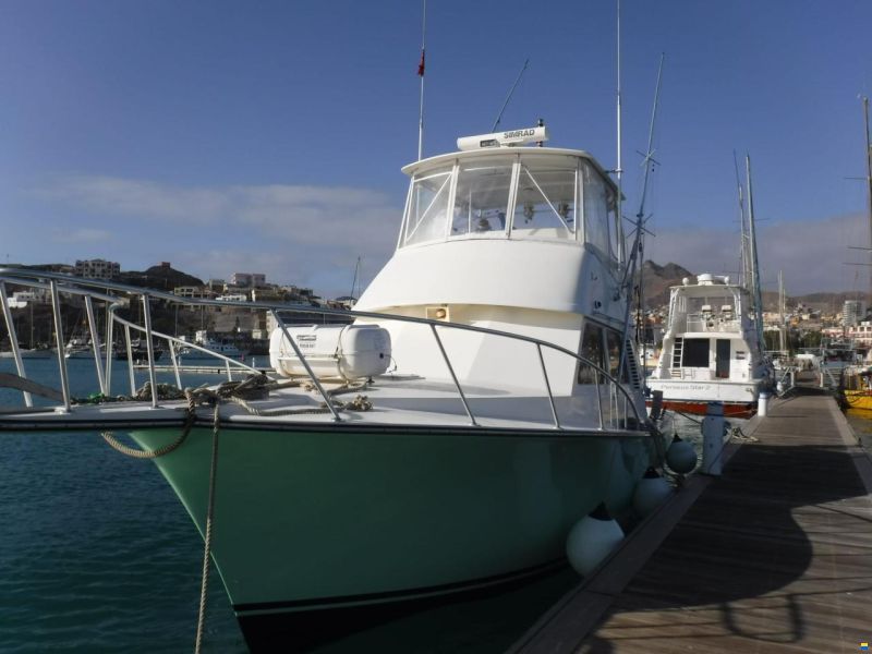 Henriques 38 Sportfish