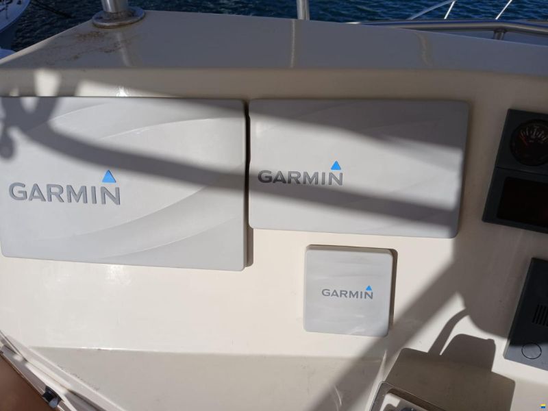 Henriques 38 Sportfish
