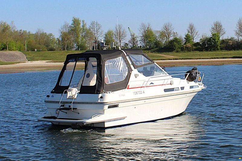Fjord Dolphin 775