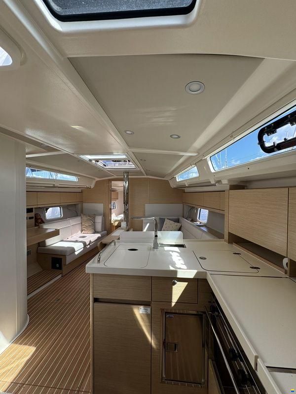 Hanse 418
