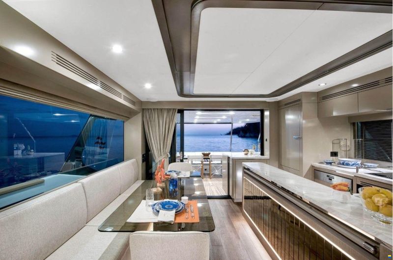 Sirena 68