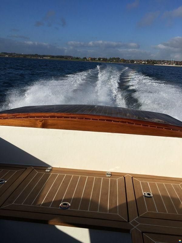 Classic Elegant Speedboat