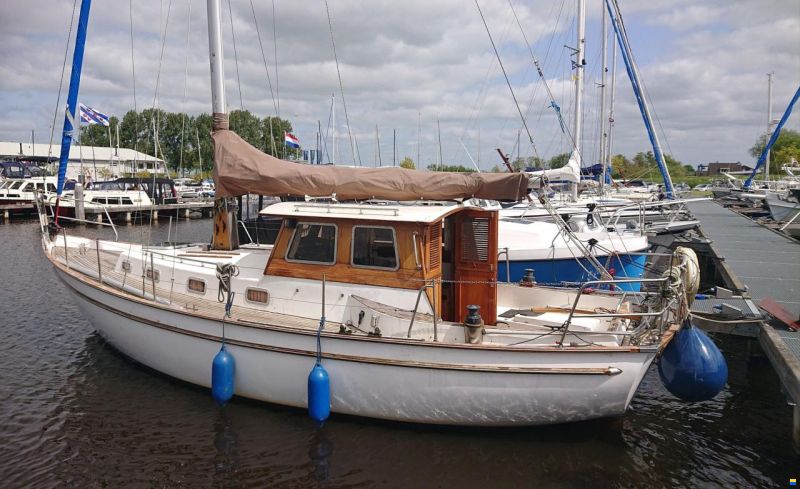 30 ST Motorsailer