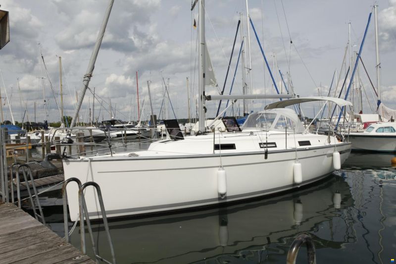 Bavaria Cruiser 32