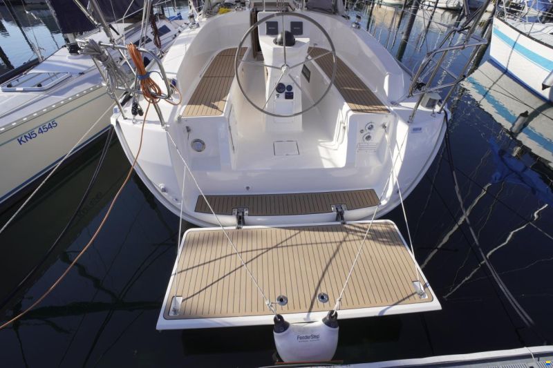 Bavaria Cruiser 32