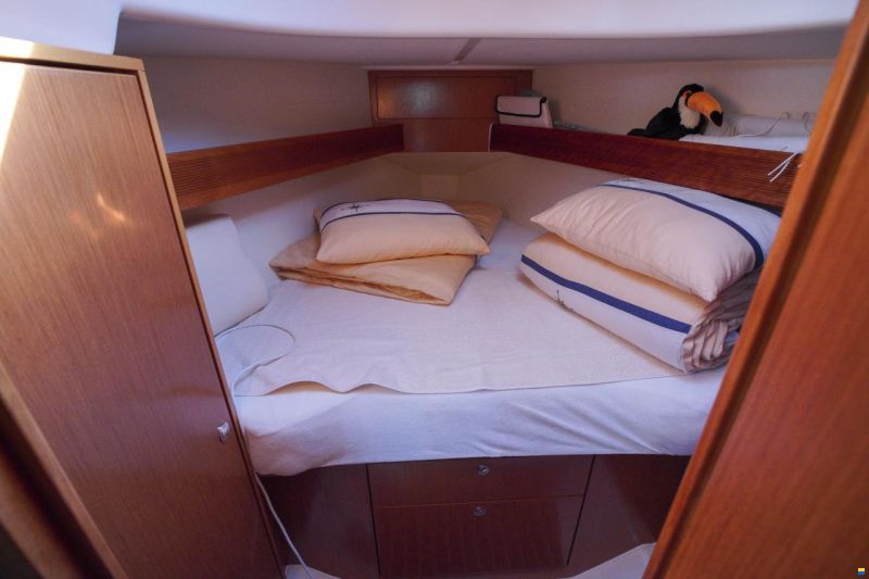 Bavaria Cruiser 32