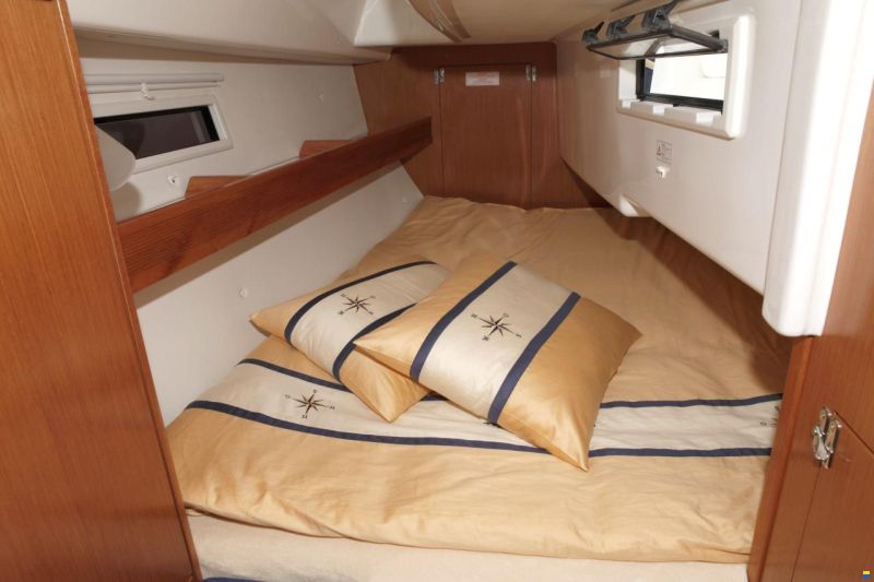 Bavaria Cruiser 32