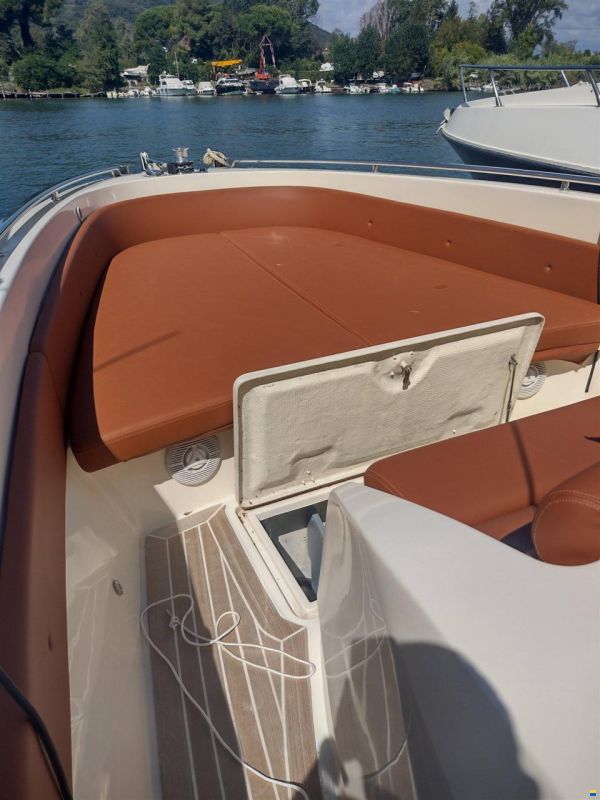 Supermarine Iguana 36