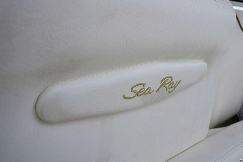 Sea Ray 310 Sundancer