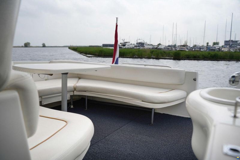 Sea Ray 310 Sundancer