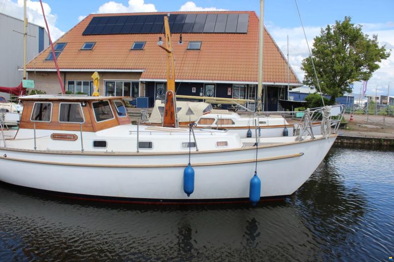 30 ST Motorsailer