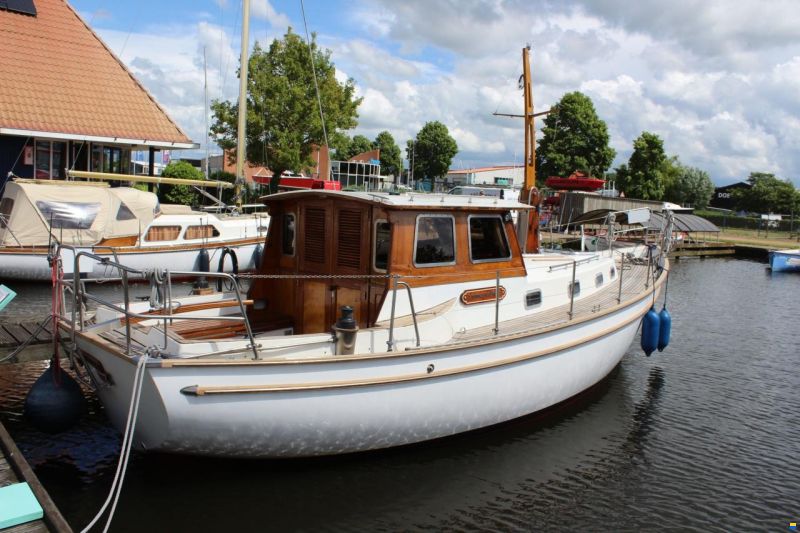 30 ST Motorsailer