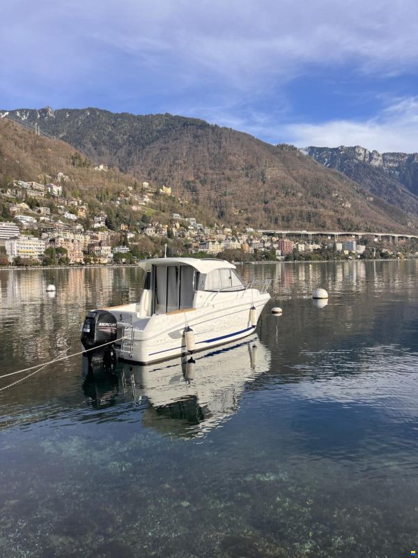 Beneteau Antares 680