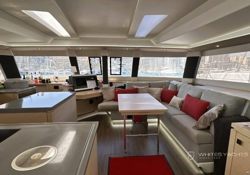 Fountaine Pajot Saba 50