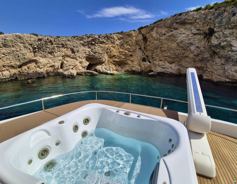 Sunreef Power 70