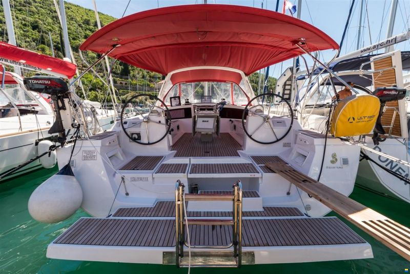Beneteau Oceanis 48