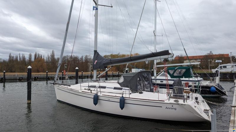 Elan 37