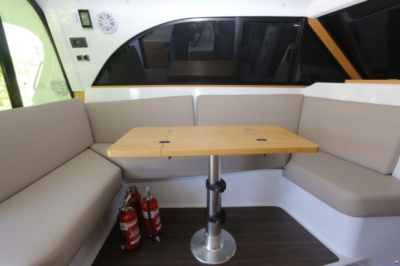 Adriana Boats Adriana 44 Fly